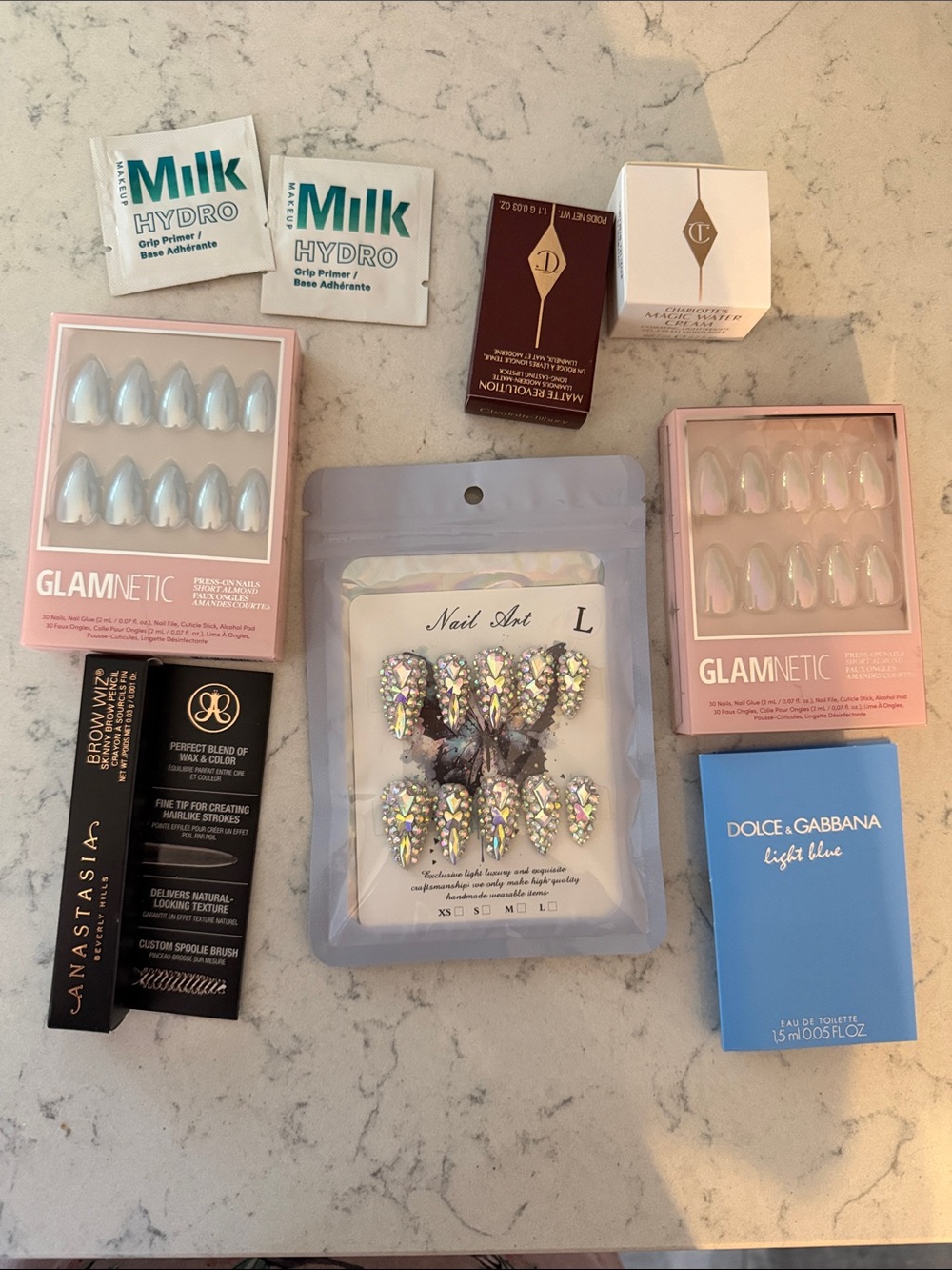 Glamnetic Press-On Nail Kits with Glue and Luxe Samples